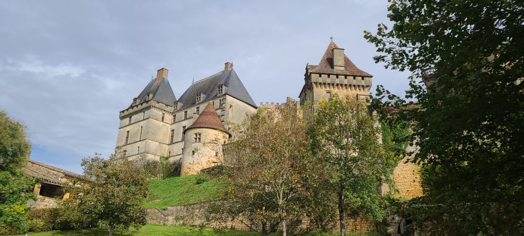 Découverte des Chateaux autour de Villeneuve-sur-Lot Biron